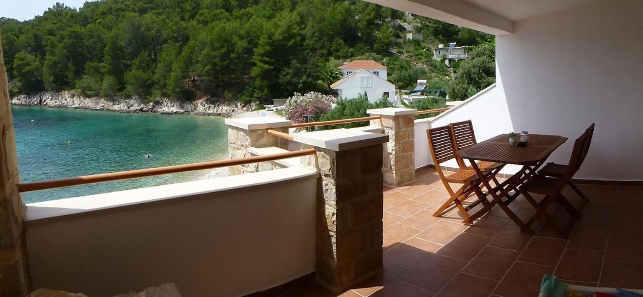 Seaside Secluded Apartments Cove Skozanje, Hvar - 5713 Gdinj Bagian luar foto